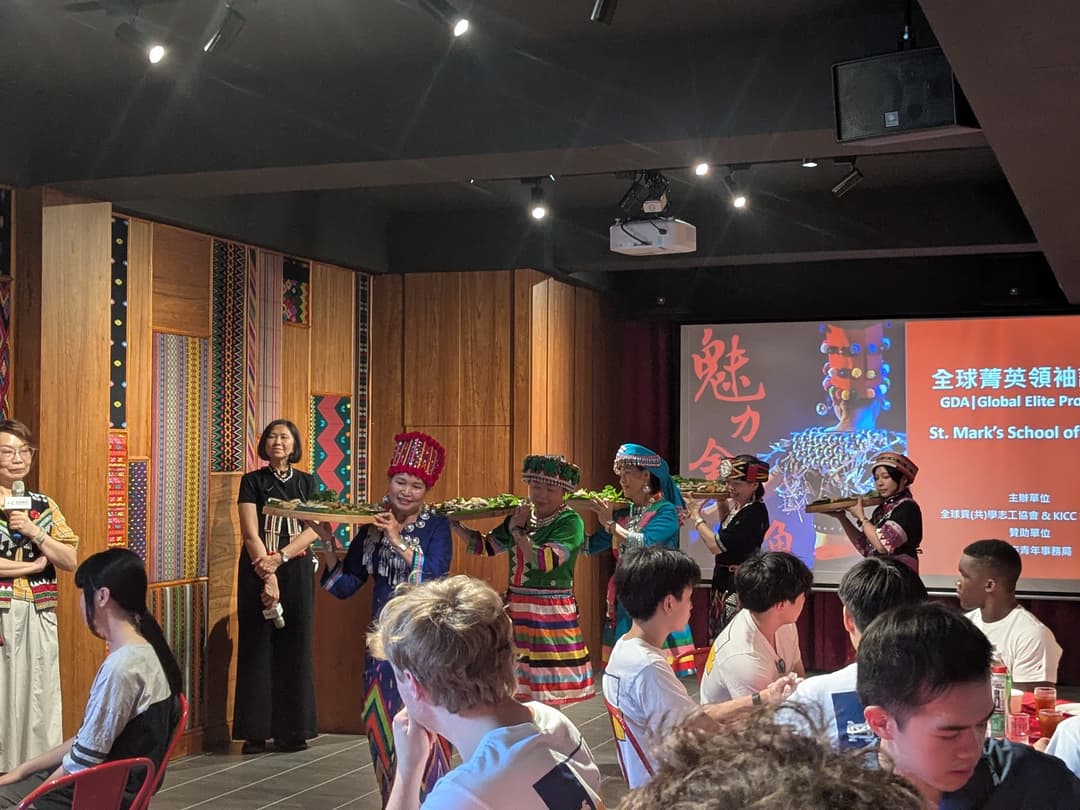 Day 9: Exotic Vibes in Taiwan, Yunnan Stories, Ceramics Experience, and Old Street Tour