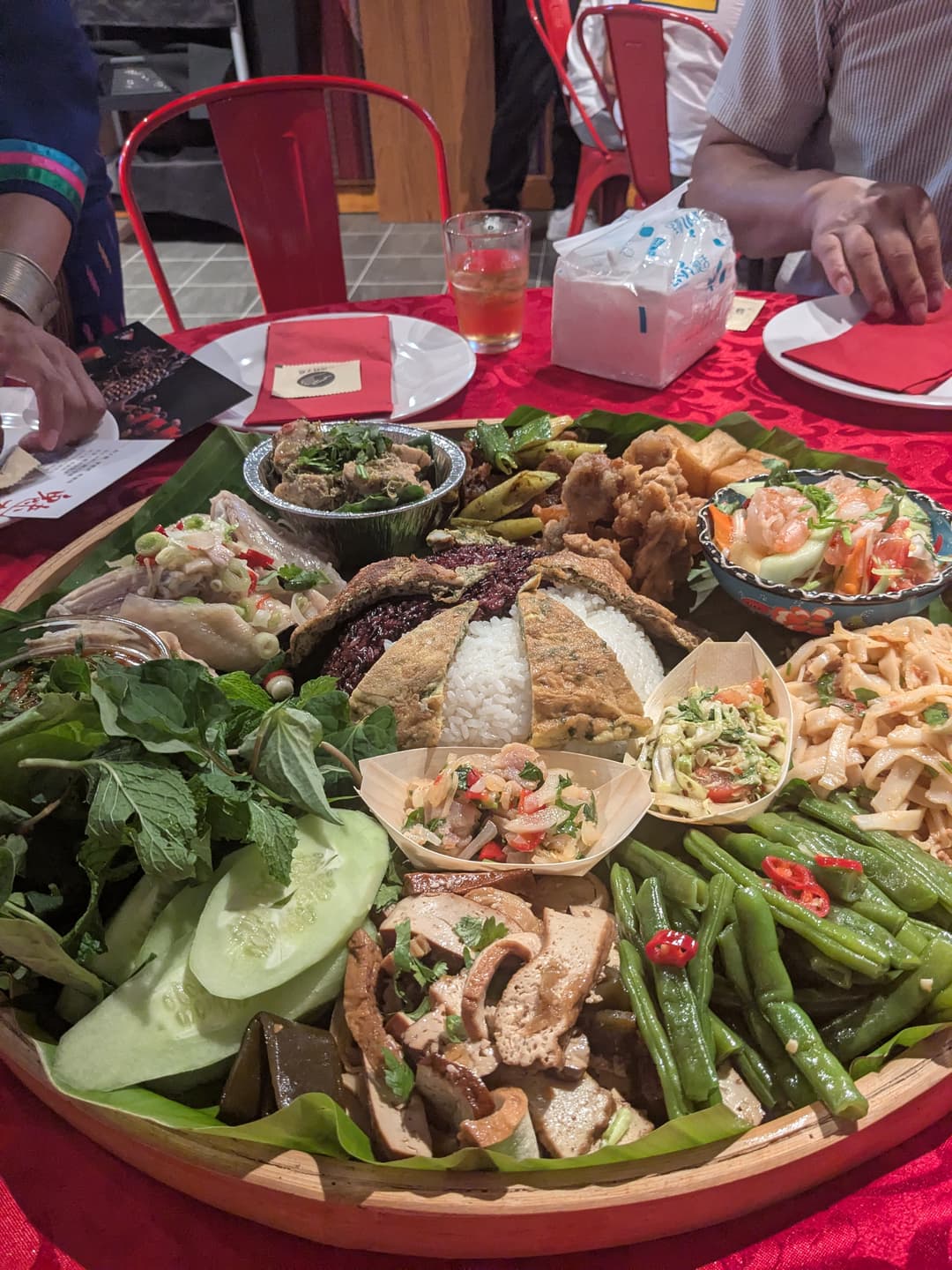 Day 9: Exotic Vibes in Taiwan, Yunnan Stories, Ceramics Experience, and Old Street Tour